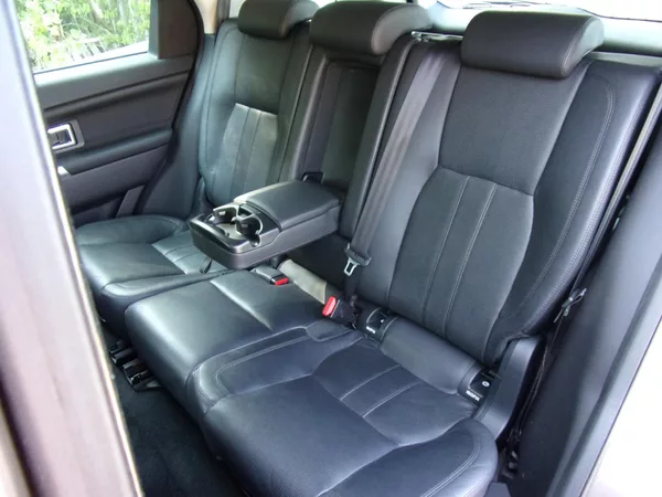 Land Rover Discovery Sport 2.2D 4X4 110kW AUTOMAT KŮŽE KM - foto 19