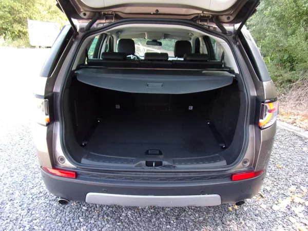 Land Rover Discovery Sport 2.2D 4X4 110kW AUTOMAT KŮŽE KM - foto 20