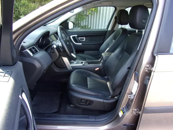 Land Rover Discovery Sport 2.2D 4X4 110kW AUTOMAT KŮŽE KM - foto 9