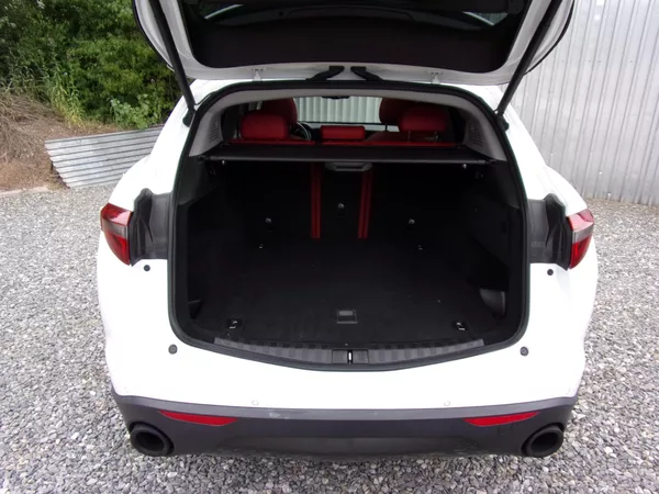 Alfa Romeo Stelvio - foto 21