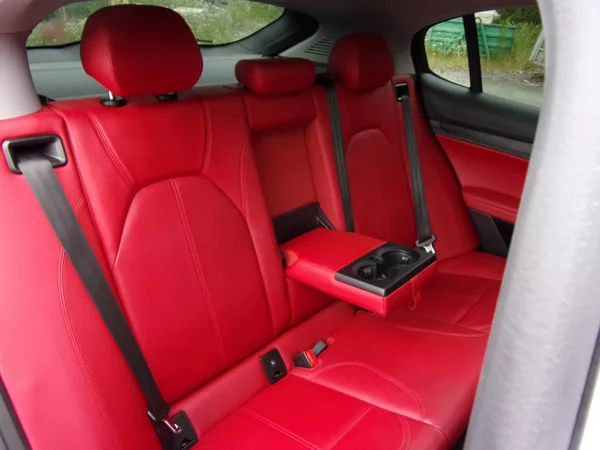 Alfa Romeo Stelvio - foto 23