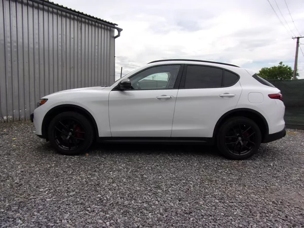 Alfa Romeo Stelvio - foto 8