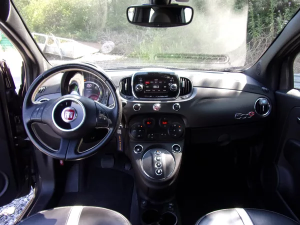 Fiat 500e 24kWh AUTOMAT DOVOZ USA - foto 10