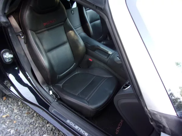 Pontiac 2.0i TURBO 260PS SOLSTICE GXP - foto 12