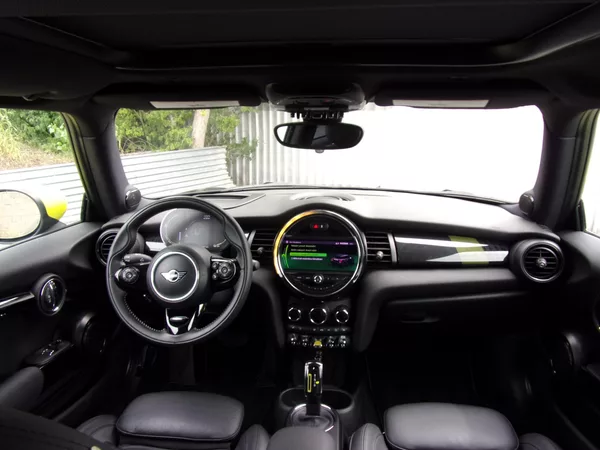 Mini COOPER SE 32kWh 135kW PANORAMA - foto 10