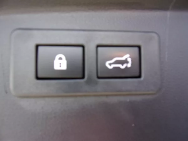 Subaru Outback 2.5i 136kW 4X4 PREMIUM AUTOMAT - foto 19