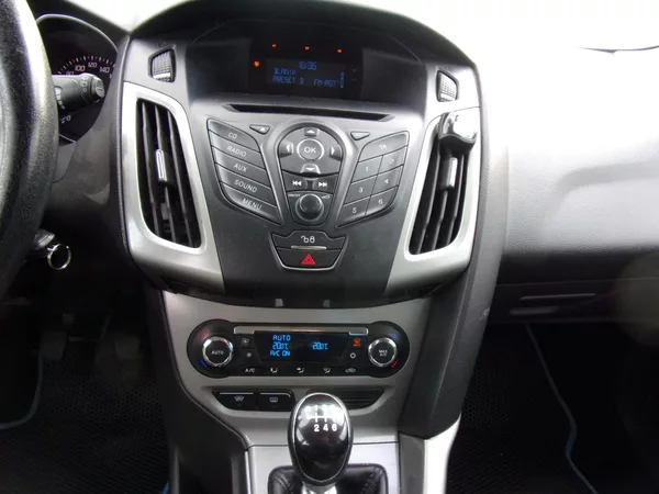 Ford Focus 1.6 TDCi 70kW ČR TAŽNÉ VÝHŘEVY - foto 11