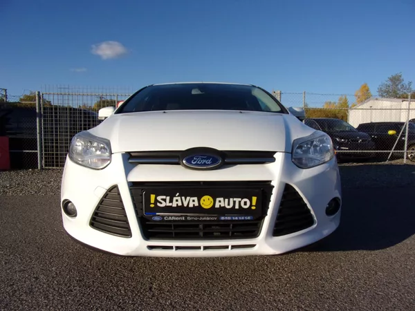 Ford Focus 1.6 TDCi 70kW ČR TAŽNÉ VÝHŘEVY - foto 8