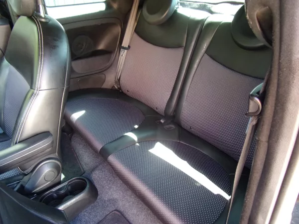 Fiat 500e 24kWh 83kW SYMPATICKÉ VYBAVENÉ - foto 14