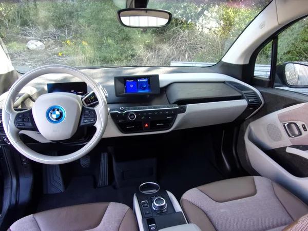 BMW i3 120Ah 42kWhBEV NÁJEZD 42000KM - foto 10