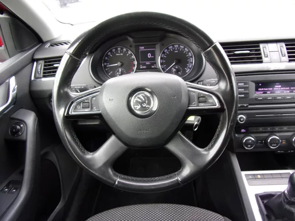 Škoda Octavia 1.6TDi 77kW DIGIKLIMA SPOTŘEBA - foto 14