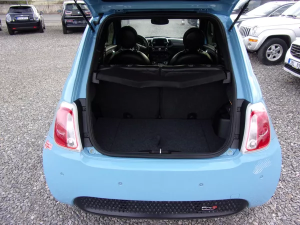 Fiat 500e 24kWh ATRAKTIVNÍ BARVA+VÝBAVA - foto 18