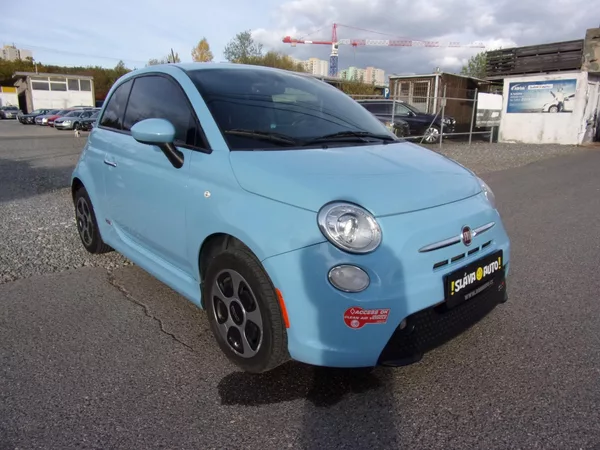 Fiat 500e 24kWh ATRAKTIVNÍ BARVA+VÝBAVA - foto 3
