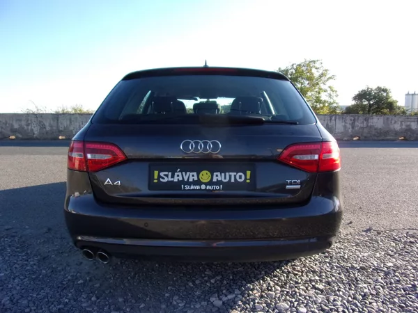 Audi A4 2.0 TDi 100kW @@PĚKNÁ@MANUÁL@@ - foto 6
