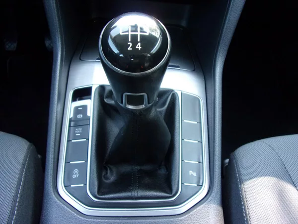 Volkswagen Golf Sportsvan 1.6TDi 81kW@PĚKNÉ@VYBAVENÉ@KM@ - foto 12