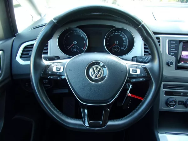 Volkswagen Golf Sportsvan 1.6TDi 81kW@PĚKNÉ@VYBAVENÉ@KM@ - foto 13
