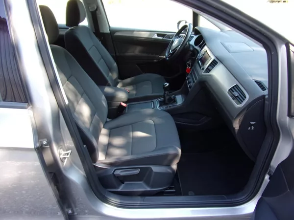 Volkswagen Golf Sportsvan 1.6TDi 81kW@PĚKNÉ@VYBAVENÉ@KM@ - foto 19