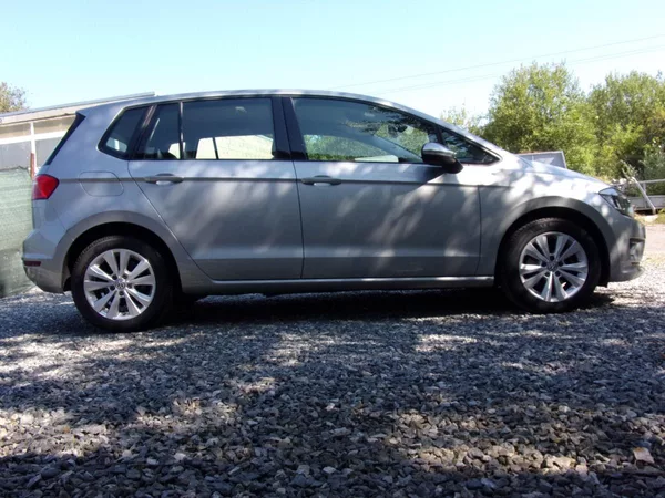 Volkswagen Golf Sportsvan 1.6TDi 81kW@PĚKNÉ@VYBAVENÉ@KM@ - foto 4