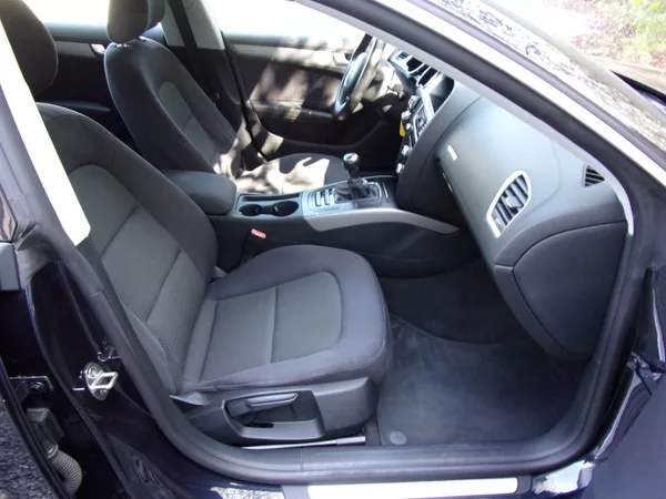 Audi A5 2.0 TDi 189 000KM 2xLITÁ KOLA - foto 18
