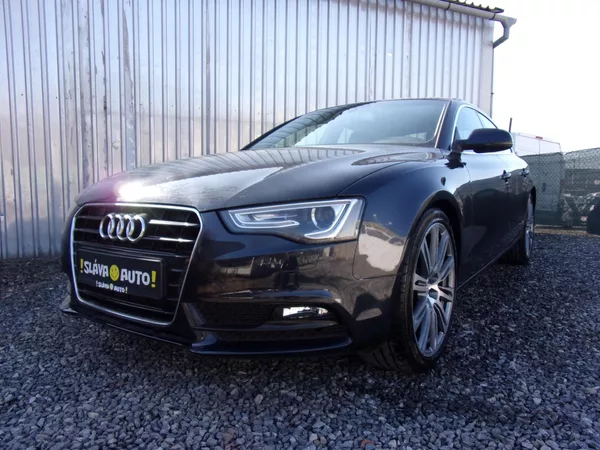Audi A5 2.0 TDi 189 000KM 2xLITÁ KOLA