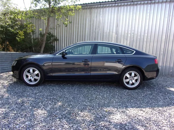 Audi A5 2.0 TDi 189 000KM 2xLITÁ KOLA - foto 8