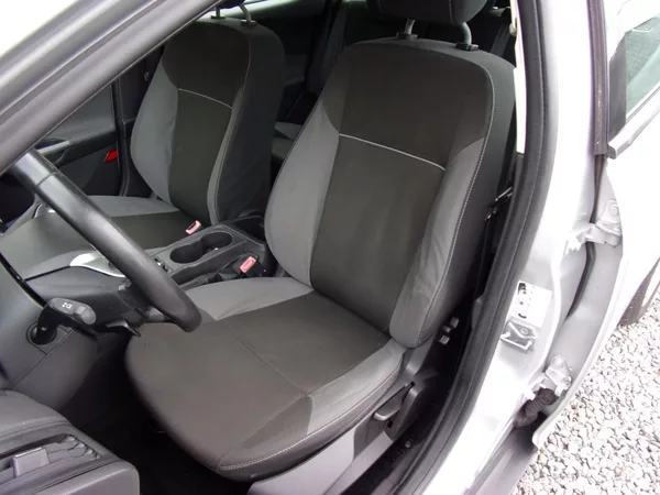 Ford Focus 1.6 16V Ti-Vct 77kW 145 000KM - foto 14