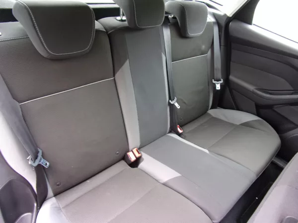 Ford Focus 1.6 16V Ti-Vct 77kW 145 000KM - foto 18