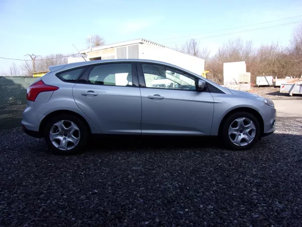 Ford Focus 1.6 16V Ti-Vct 77kW 145 000KM - foto 5