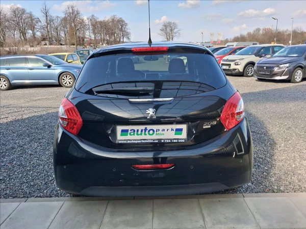 Peugeot 208 1,6 Hdi 84 kw, 6 kvalt - foto 6