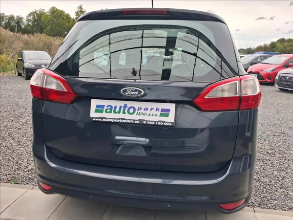 Ford Grand C-MAX 2,0 tinanium, kamera, keyless - foto 6
