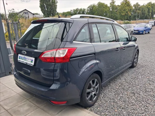 Ford Grand C-MAX 2,0 tinanium, kamera, keyless - foto 7