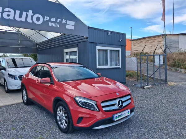 Mercedes-Benz GLA 2,1 automat, nová STK , TZ