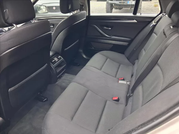 BMW Řada 5 2,0 135kw - foto 10
