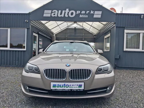 BMW Řada 5 2,0 135kw - foto 2