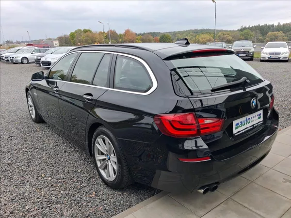 BMW Řada 5 2,0 525D, 160 kw - foto 5