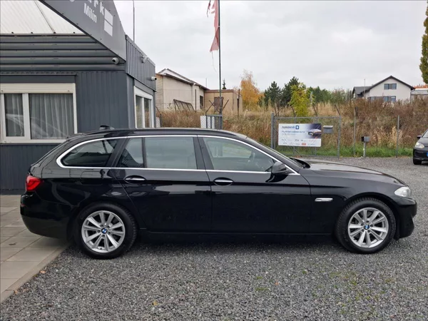 BMW Řada 5 2,0 525D, 160 kw - foto 8