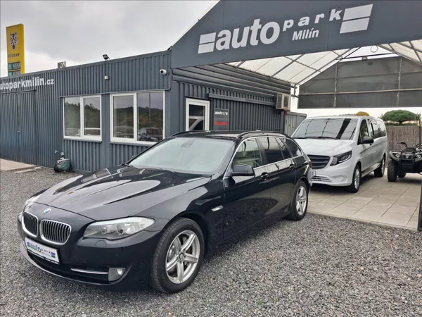 BMW Řada 5 3,0 150kw, kůže - foto 3