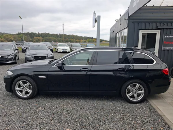 BMW Řada 5 3,0 150kw, kůže - foto 4