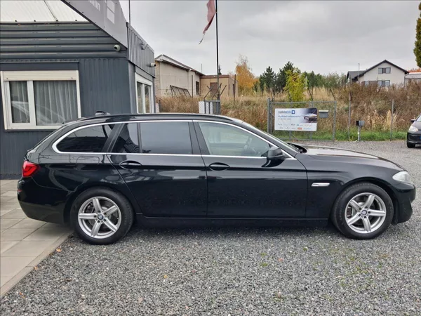 BMW Řada 5 3,0 150kw, kůže - foto 8