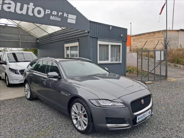 Jaguar XF 2,0 AWD,