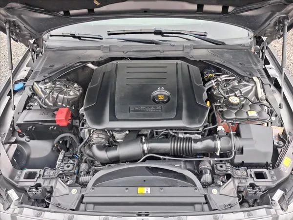Jaguar XF 2,0 AWD, - foto 16