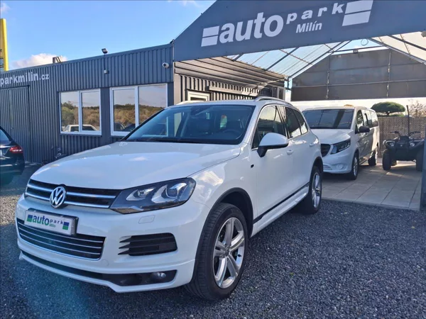 Volkswagen Touareg 3,0 R-Line, CZ, kamera - foto 3