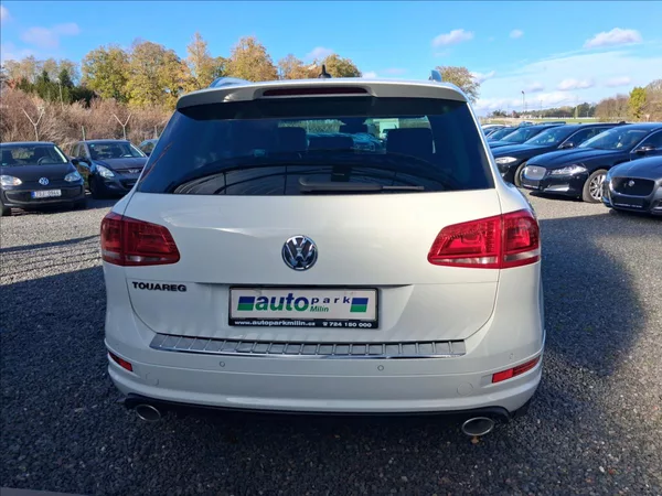 Volkswagen Touareg 3,0 R-Line, CZ, kamera - foto 6
