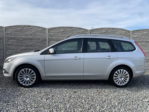 Ford Focus 2.0i 145PS LPG FORD COMBI TOP!