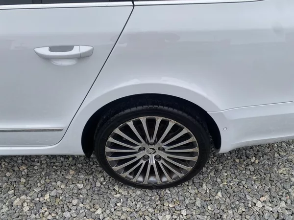 Škoda Superb 2.0TDi 170PS 6R ELEGANCE NAVI! - foto 33