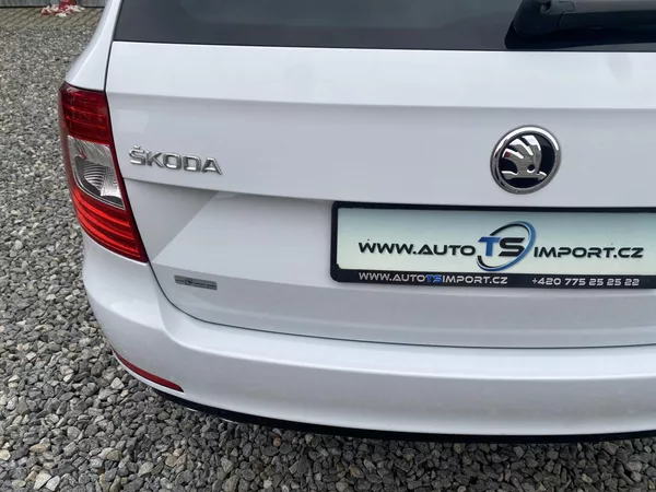 Škoda Superb 2.0TDi 4x4 170PS DSG L+K COMBI - foto 41