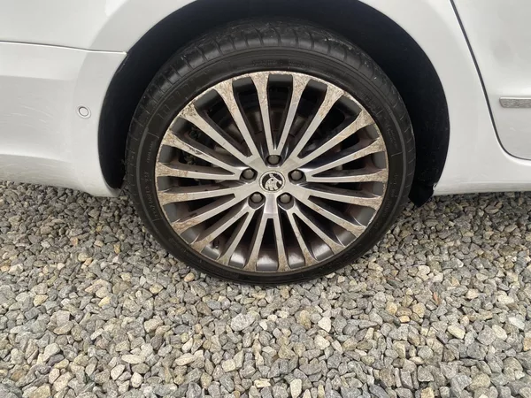 Škoda Superb 2.0TDi 4x4 170PS DSG L+K COMBI - foto 52