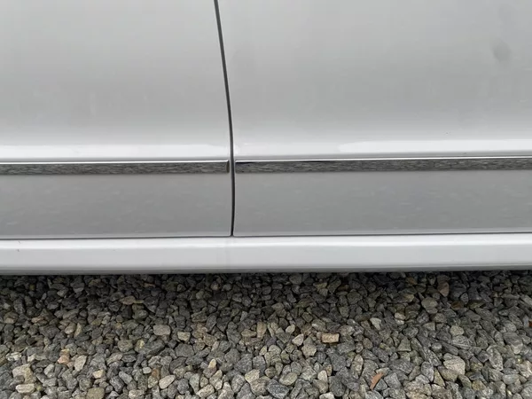 Škoda Superb 2.0TDi 4x4 170PS DSG L+K COMBI - foto 57