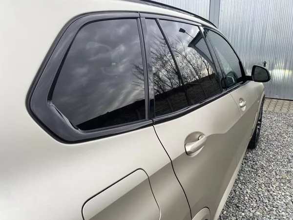 BMW X5 M50XD 4x4 400PS CZ DPH FULL 1A - foto 47