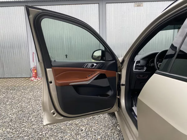 BMW X5 M50XD 4x4 400PS CZ DPH FULL 1A - foto 96